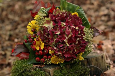 Herbst Strauss Mit Hortensie Und Sonnenbraut