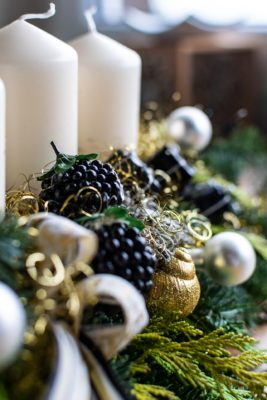 Adventskranz Schwarz Weiß Gold